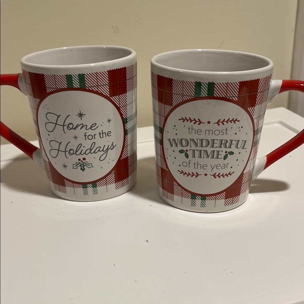 NWT Festive Plaid Holiday Mugs Set Of 2 Red and white Cozy mug stocking stuffer - Picture 15 of 15